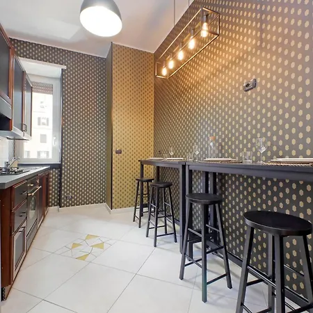 شقة Charme E Style: Splendid With 2 Bedrooms روما