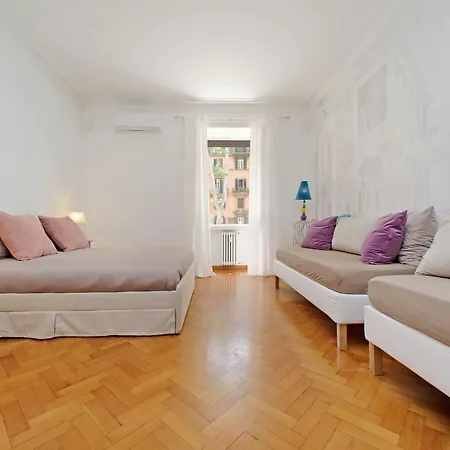 Charme E Style: Splendid With 2 Bedrooms *