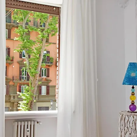 Apartment Charme E Style: Splendid With 2 Bedrooms Rome