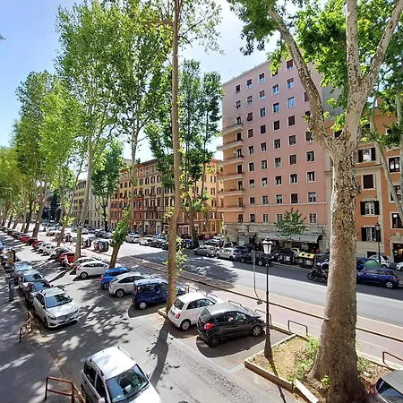 Charme E Style: Splendid With 2 Bedrooms Apartment *