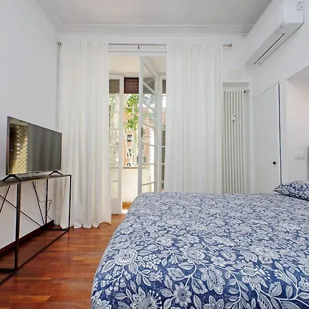 Charme E Style: Splendid With 2 Bedrooms *